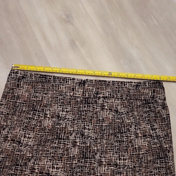 🛍Grace Elements Tan and Black Abstract Design Skirt Womens Size‎ XL - Picture 6 of 6